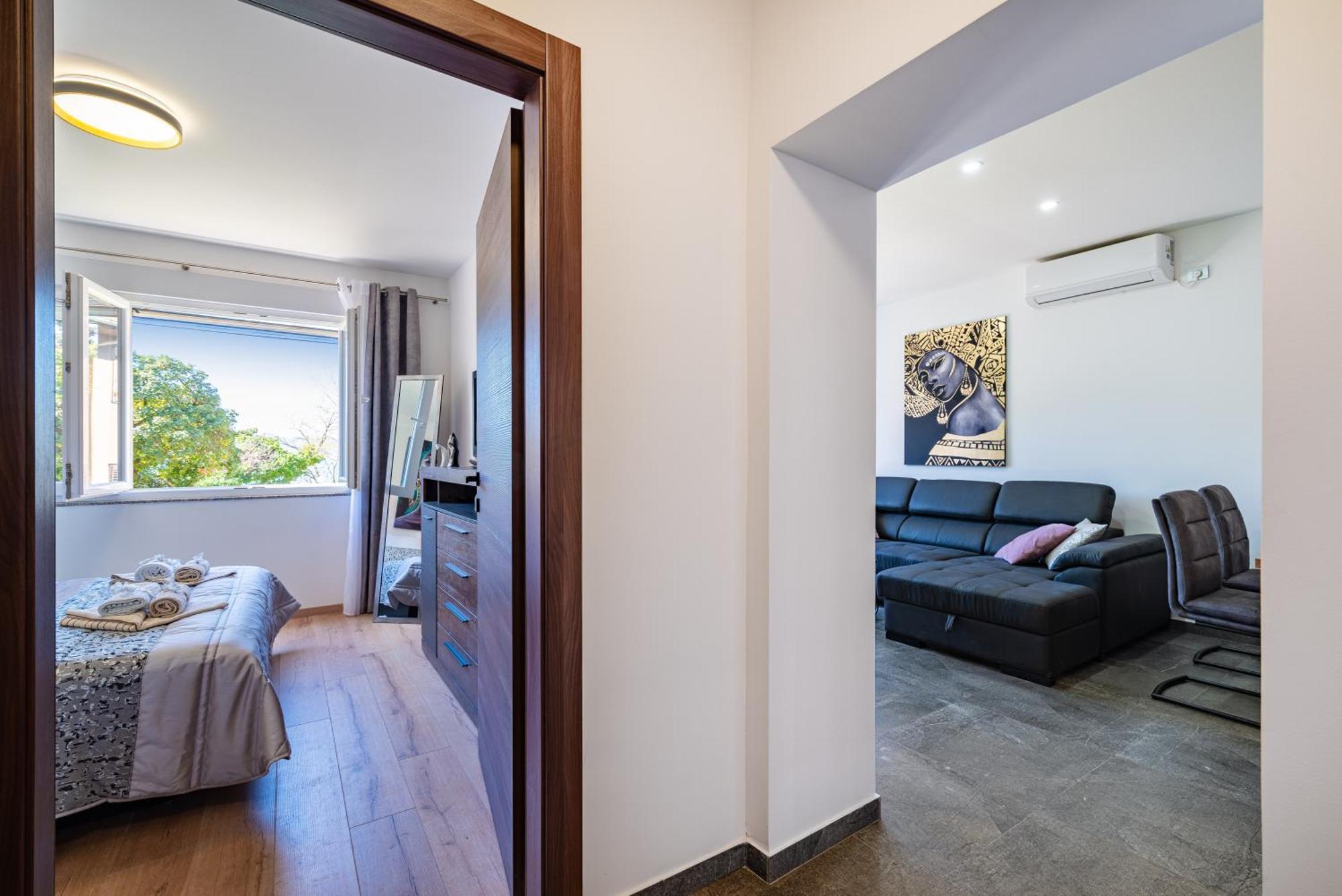 Kolovare Garden Oasis - First Row By Sea Apartment Zadar Bagian luar foto