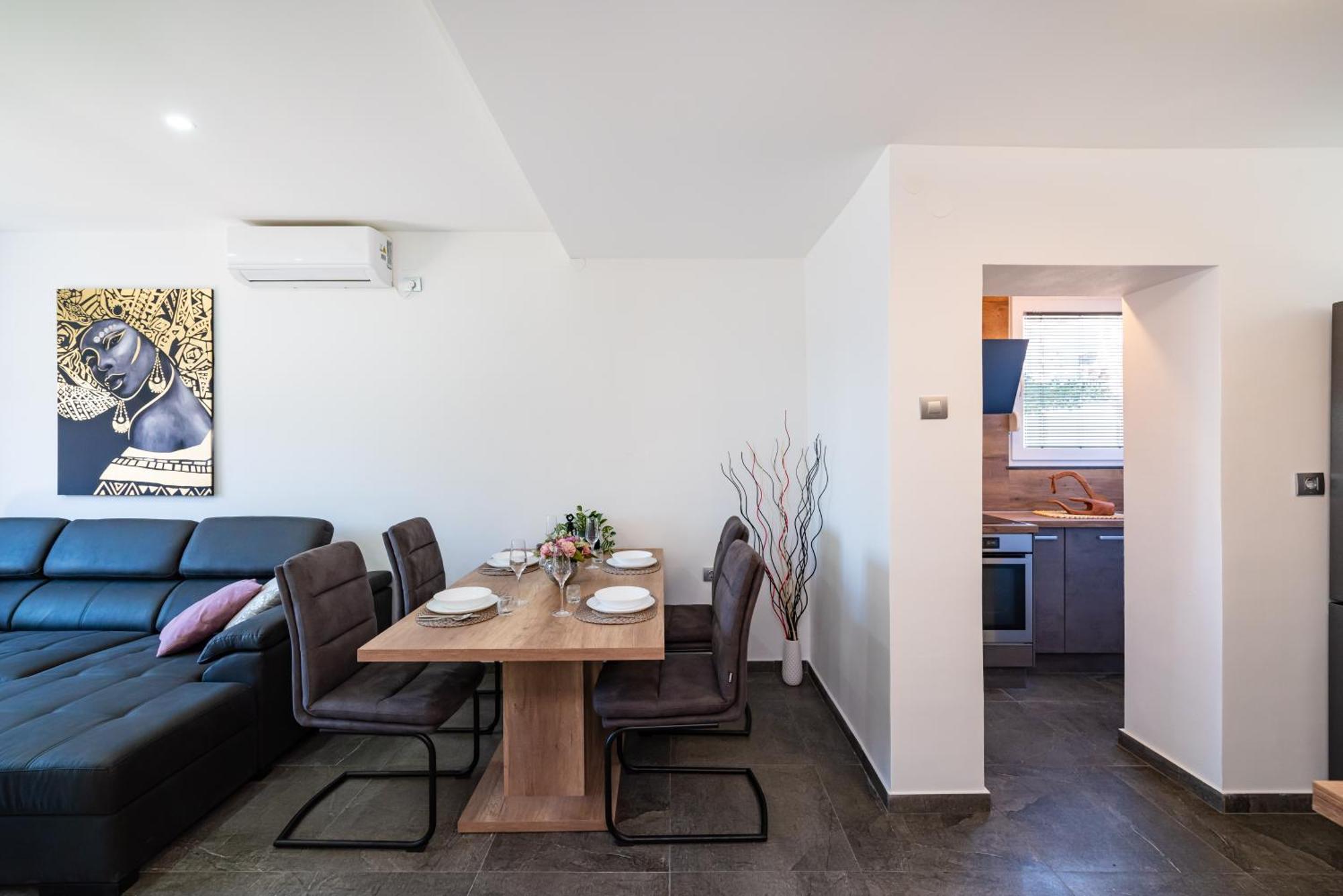 Kolovare Garden Oasis - First Row By Sea Apartment Zadar Bagian luar foto