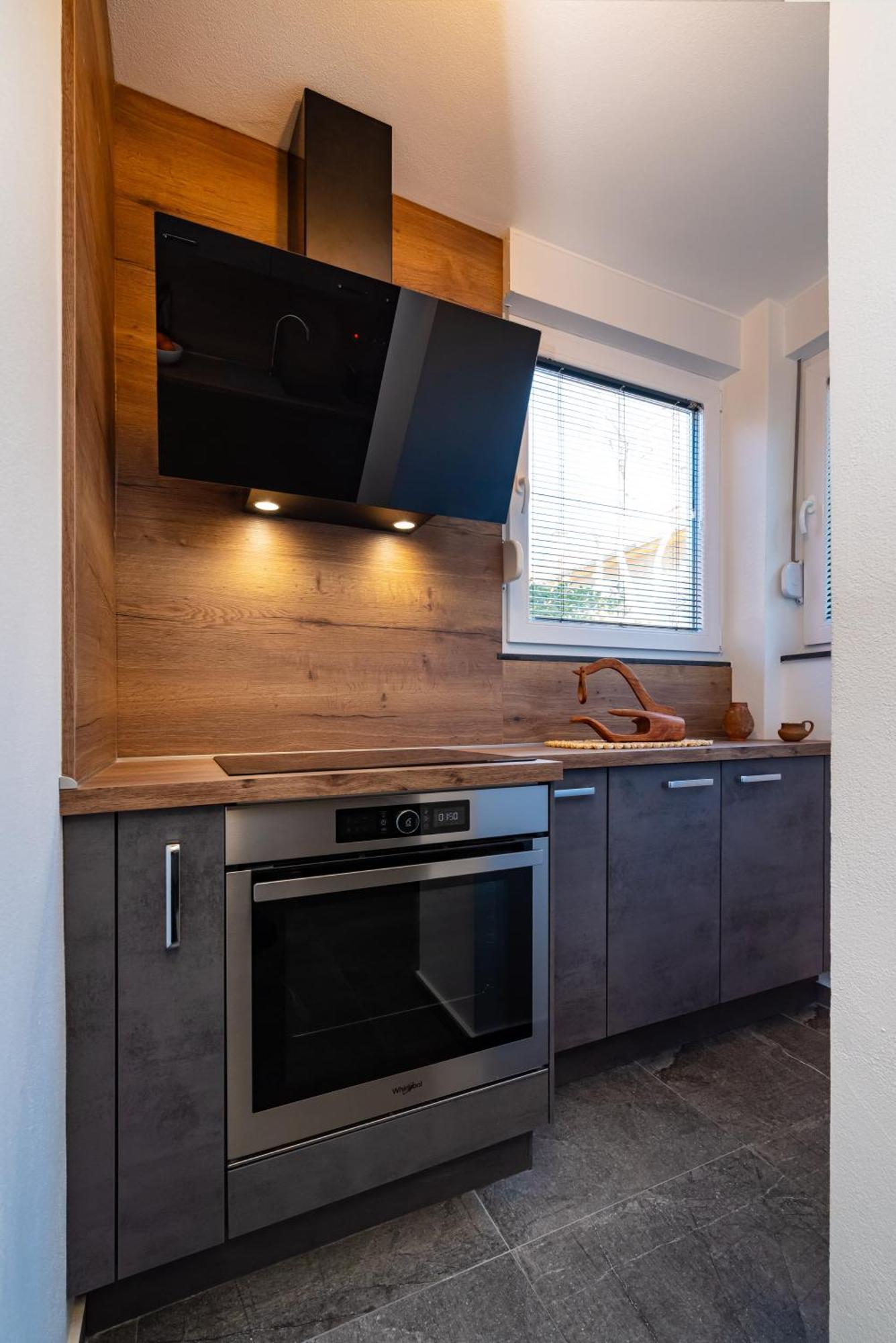 Kolovare Garden Oasis - First Row By Sea Apartment Zadar Bagian luar foto